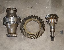 Differential/Kegel-Tellerrad für Deutz Agrostar 6.31,6.38,6.11 Differential/Kegel-Tellerrad für Deutz Agrostar 6.31,6.38,6.11