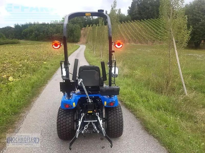 New Holland boomer 25 c C