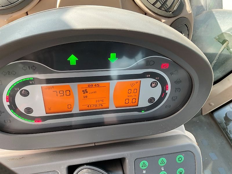 Fendt 828 Vario S4 ProfiPlus