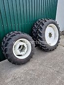 320/85R36 U. 280/85R24