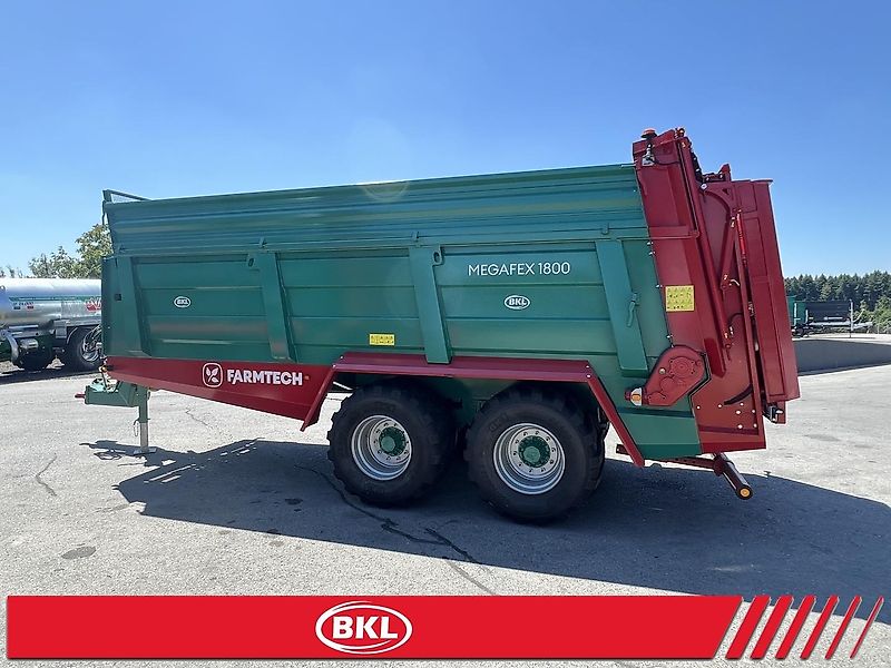 Farmtech MEGAFEX 1800 Stalldungstreuer