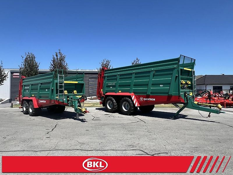 Farmtech MEGAFEX 1800 Stalldungstreuer