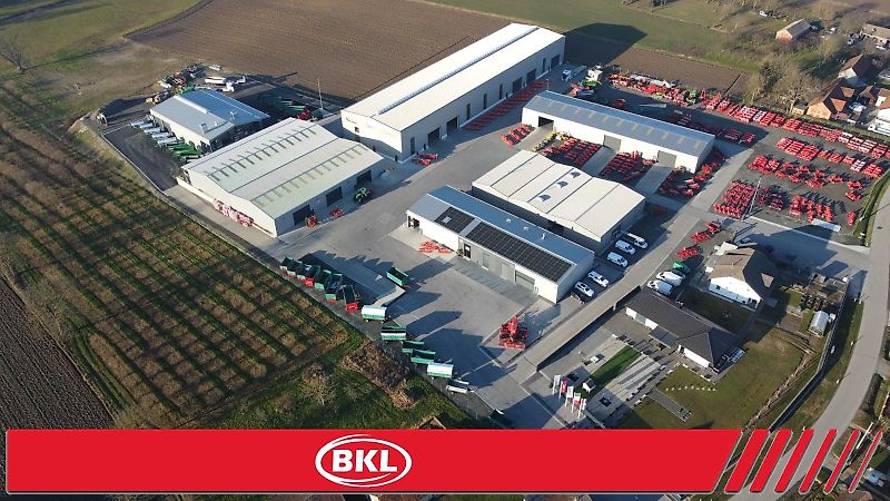 Farmtech MEGAFEX 1800 Stalldungstreuer