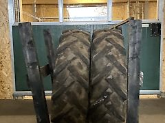 2 BKT TR-135 11.2-28 Diagonaal 118A6