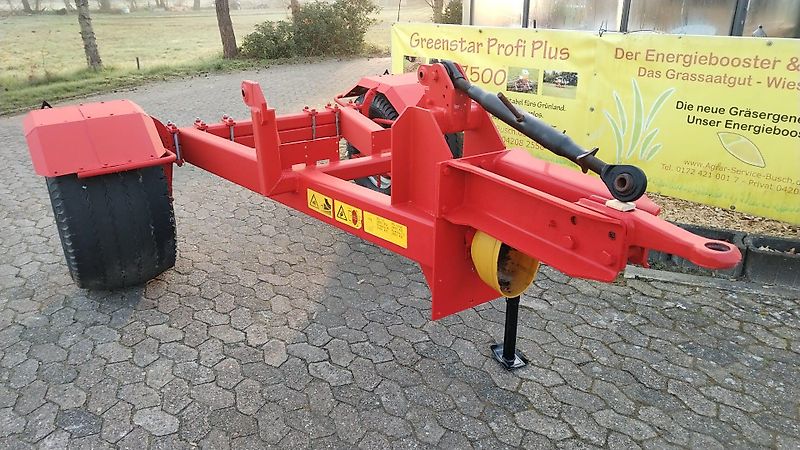 Amazone Kverneland Fahrgestell für Anbaudüngerstreuer Fahrgestell für Dreipunktanbaugerät Fahrgestell zum Afsatteln bon Anbaugeräten mt Zapwellenbock und Dreipunktanbau 2500k Gesamtgewicht Bereifung 500/50-17