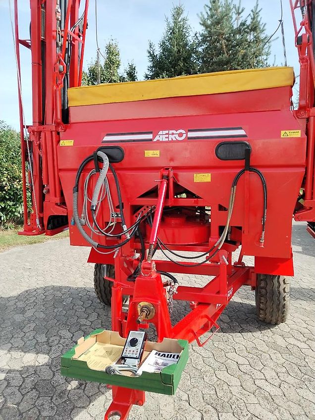 Amazone Kverneland Fahrgestell für Anbaudüngerstreuer Fahrgestell für Dreipunktanbaugerät Fahrgestell zum Afsatteln bon Anbaugeräten mt Zapwellenbock und Dreipunktanbau 2500k Gesamtgewicht Bereifung 500/50-17