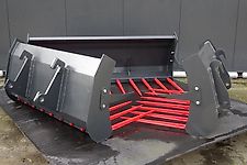 Hofstede mestvork mest vork riek tanden bak met model euro / Giant of Weidemann aankoppeling