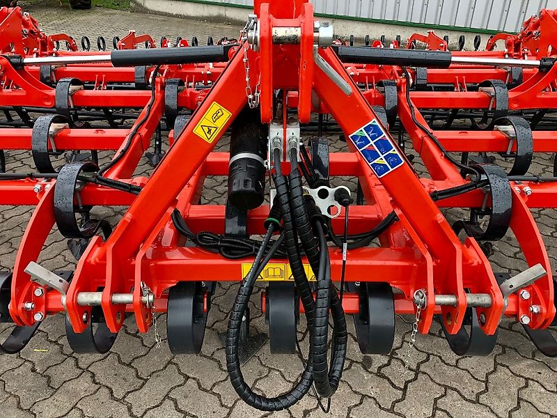Kuhn PROLANDER 600 R
