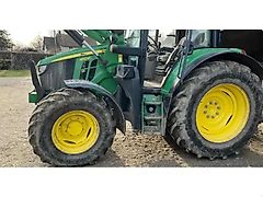 John Deere 6110m