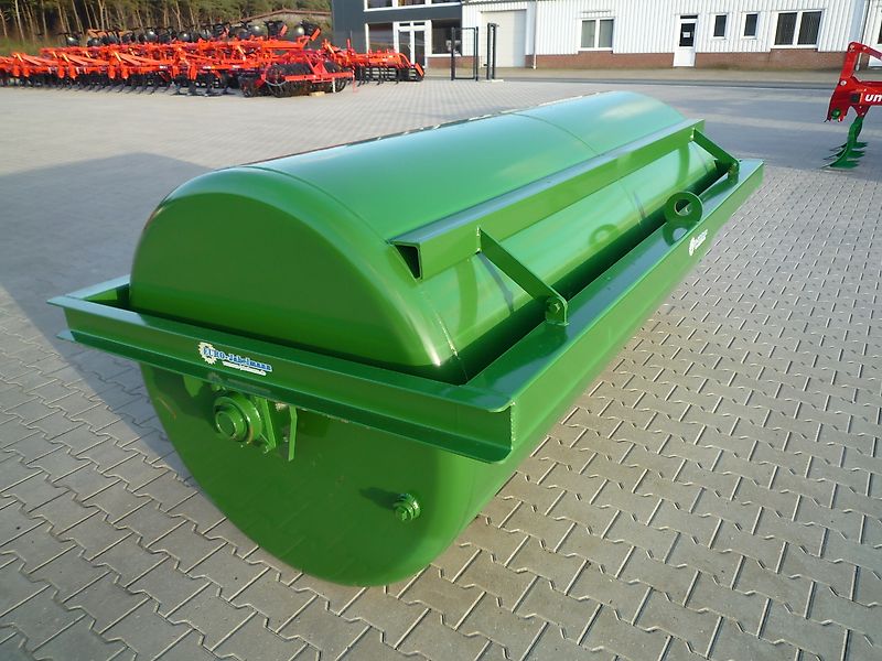 Jako 1-teilige Wiesewalze M 275 mit abgerundete Kanten mit Fahrgestell, ungebremst