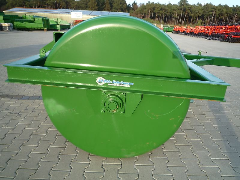 Jako 1-teilige Wiesewalze M 275 mit abgerundete Kanten mit Fahrgestell, ungebremst