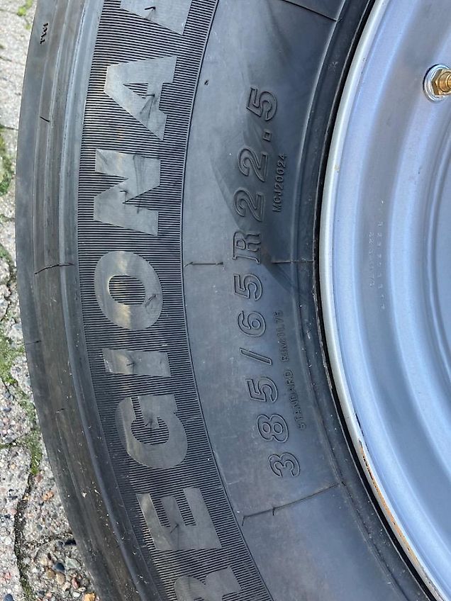 Strautmann - Knies -  Kröger - Rudolph -  Welger - Brantner - Kompletträder 385/65R22.5