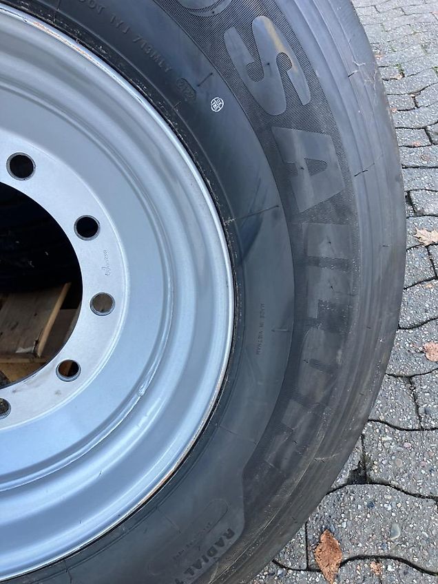 Strautmann - Knies -  Kröger - Rudolph -  Welger - Brantner - Kompletträder 385/65R22.5