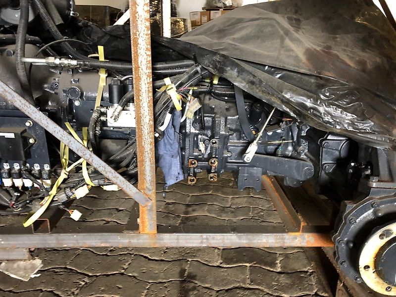 Iseki Iseki ICT 50 / TGC5470FH Motor Getriebe Achsen * Unbenutzt