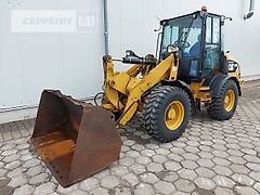 Caterpillar 908M