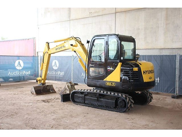 Hyundai R60-7
