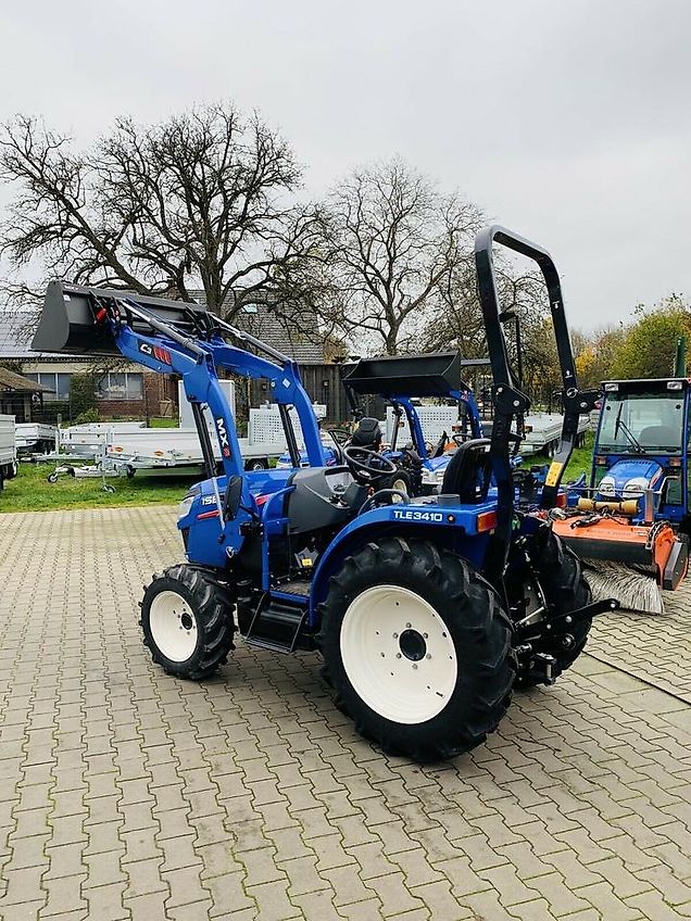 Iseki TLE 3410 AHL, Frontlader mit Parallelführung inkl.Schaufel.
