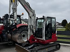 Takeuchi TB 250 Powertilt
