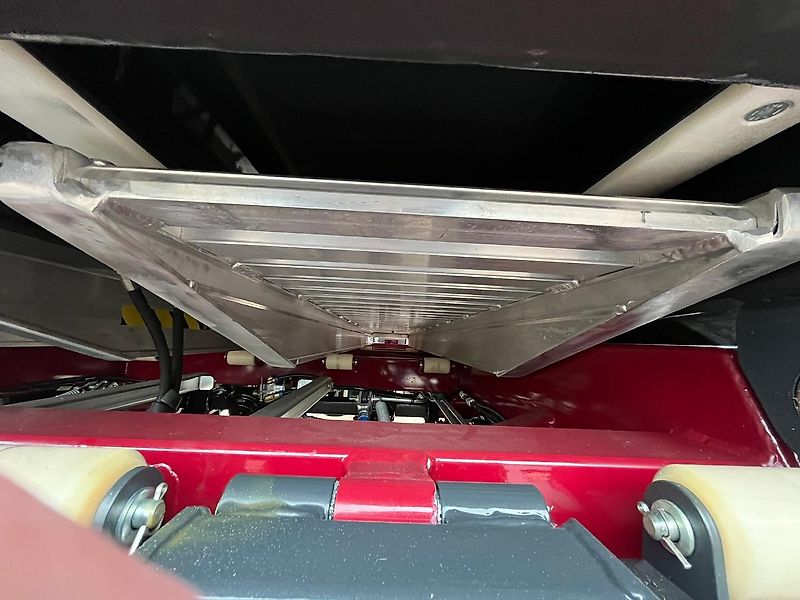 Pronar T 679/4MN Incl. Aufsatz + integrierte Auffahrrampen - Bestellfahrzeug