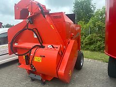 Kubota BC 2300 Ballenauflöser