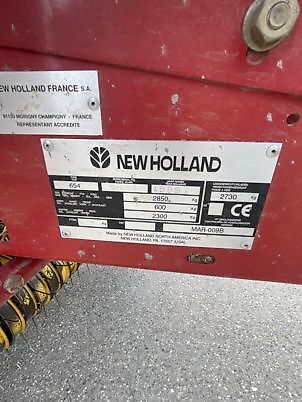 New Holland 658