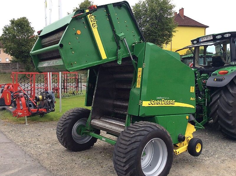 John Deere 578