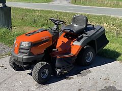 Husqvarna Rasentraktor TC 138L