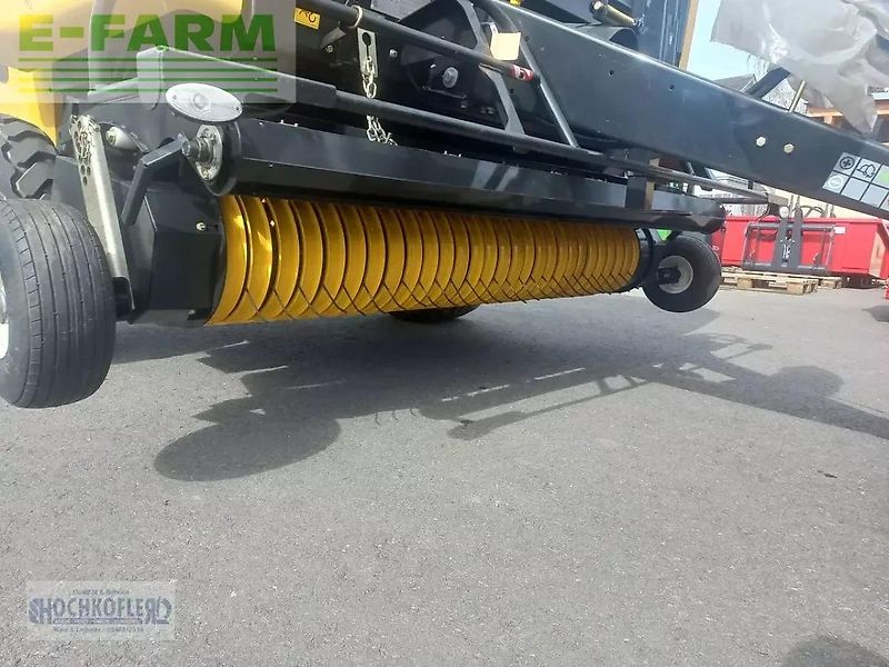 New Holland roll bar 125