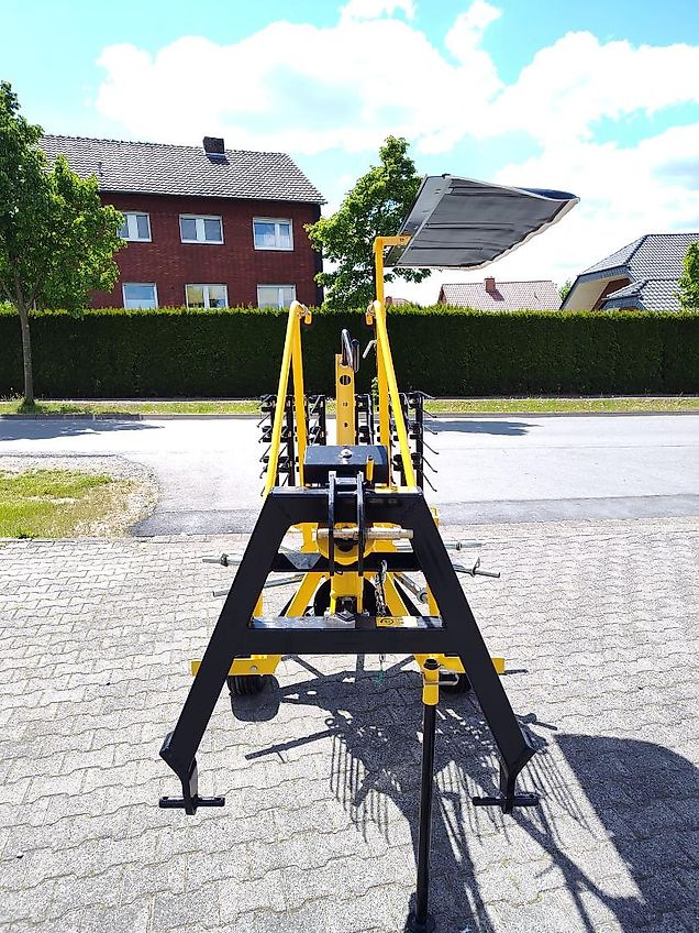 New Holland Pontente LT 320 Maschio/Stoll/New Holland