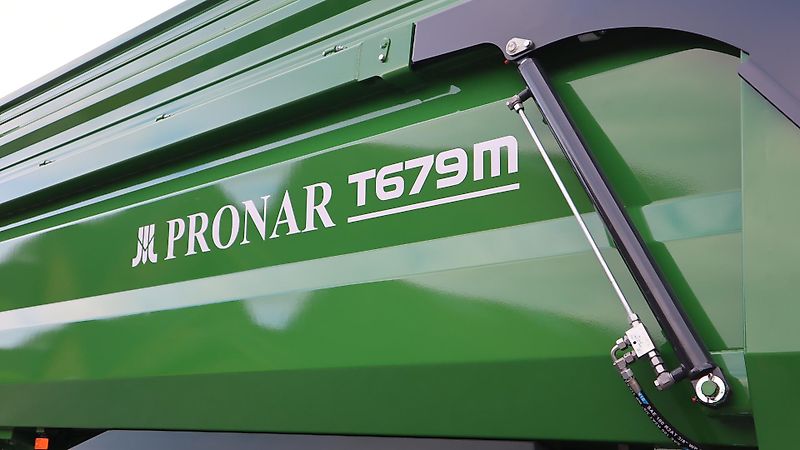 Pronar T679M Halfpipe - Muldenkipper mit Aufsätze und Bereifung 500/60R22.5--