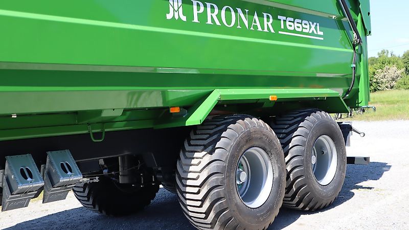 Pronar T669XL Wannen - Muldenkipper mit Aufsätze und Bereifung 600/55-22.5--