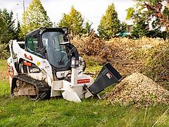 Aardenburg Lignum M Hydro / Hydraulische getriebener Holzhäcksler für max. 10-15 cm ⌀ Äste