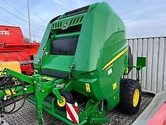 John Deere V 451 M