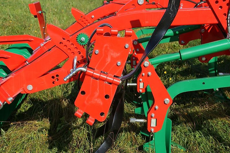 AGRO-MASZ APH 30-Mulchgrubber-hydraulische Steinsicherung