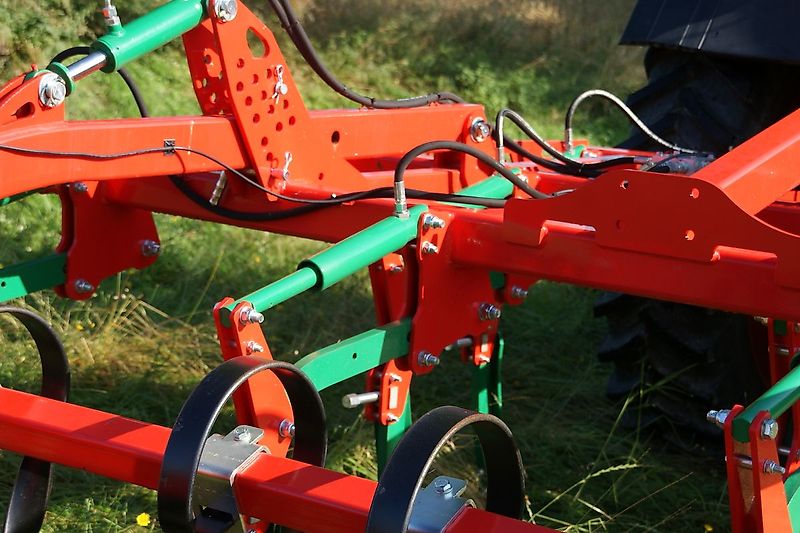 AGRO-MASZ APH 30-Mulchgrubber-hydraulische Steinsicherung