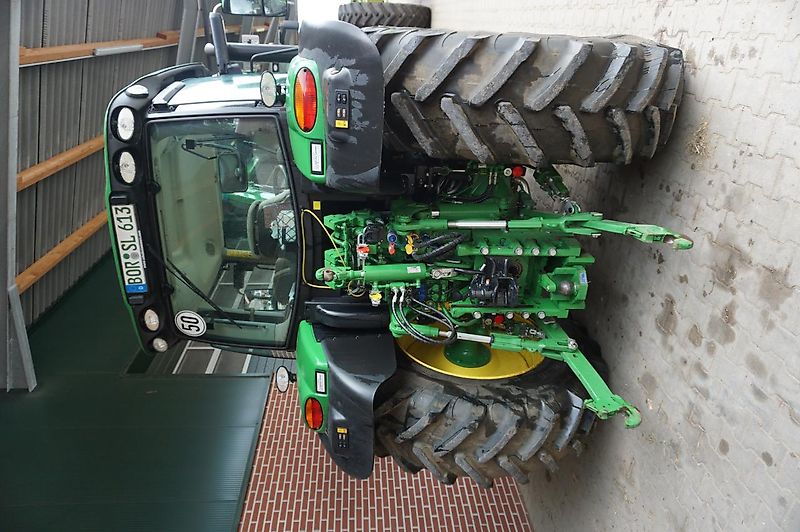 John Deere 6130R Command Pro FZW ATr+ Quicke Q4m Frontlader