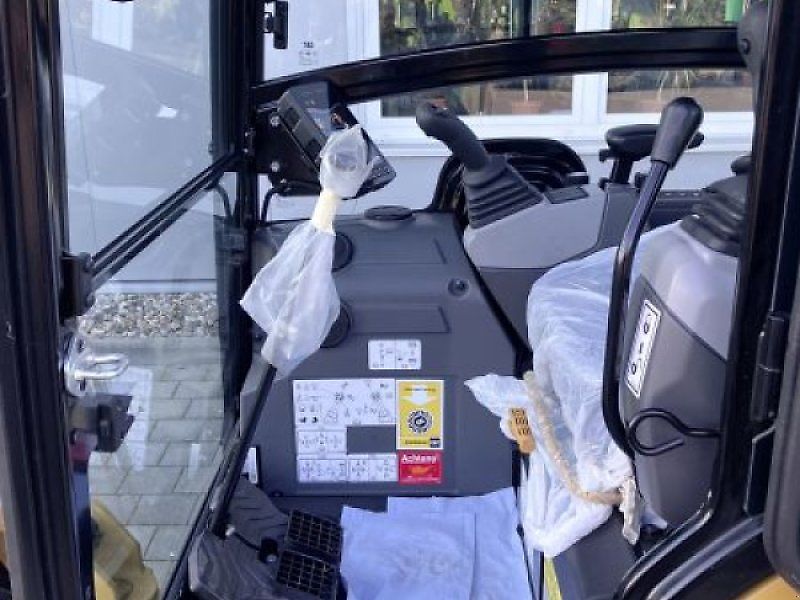 Caterpillar CAT 302CR-05A