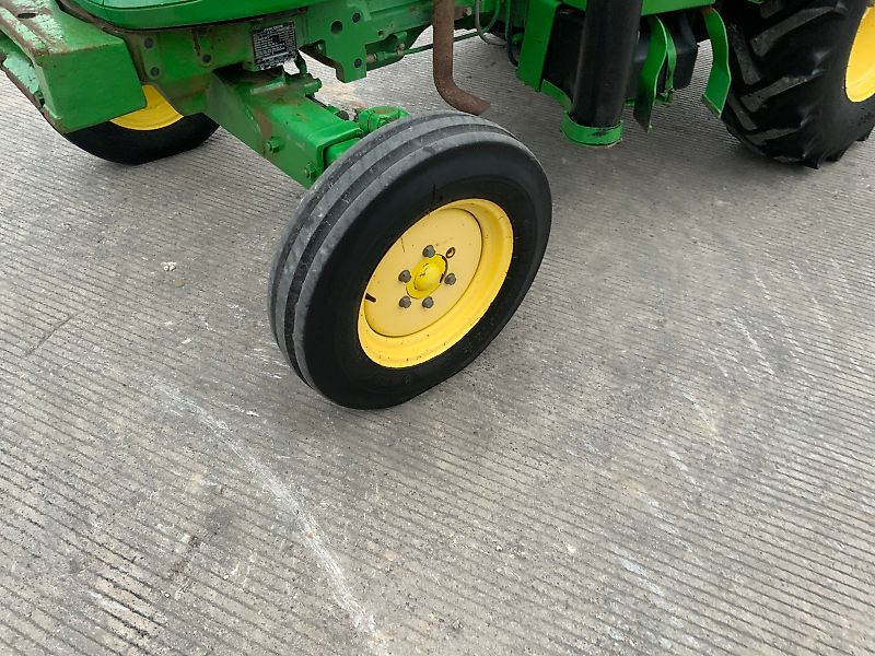 John Deere 5055E Tractor (ST24652)