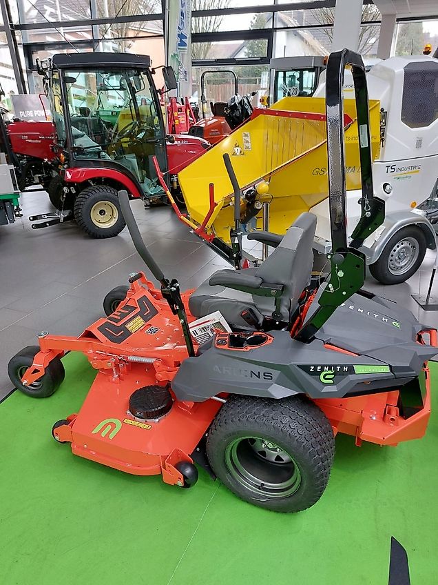 AS-Motor Ariens Zero-Turn Akku Mäher Zenith E Ausitzmäher