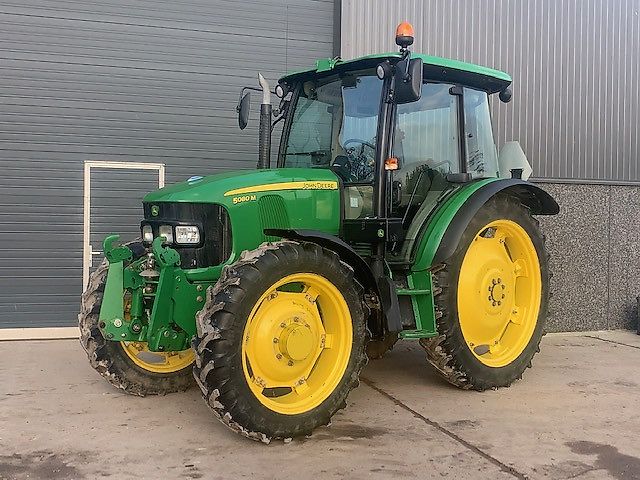 John Deere 5080M