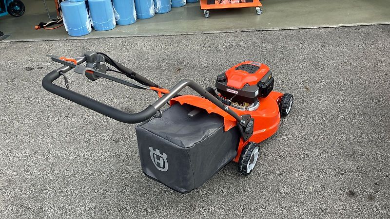 Husqvarna LC 347V