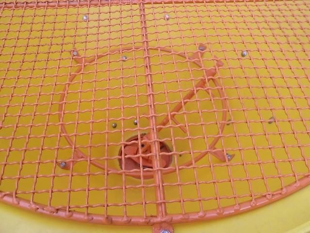 Pronar PS-250M Sand-/ Salzstreuer