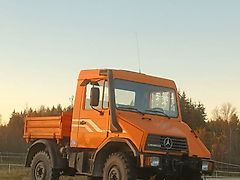 Mercedes-Benz Unimog