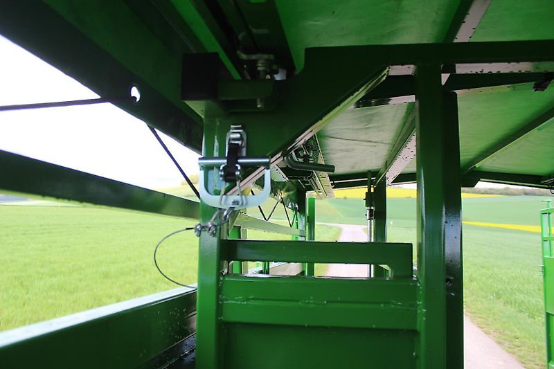 Pronar T 046 H Viehanhänger 13,2 m²