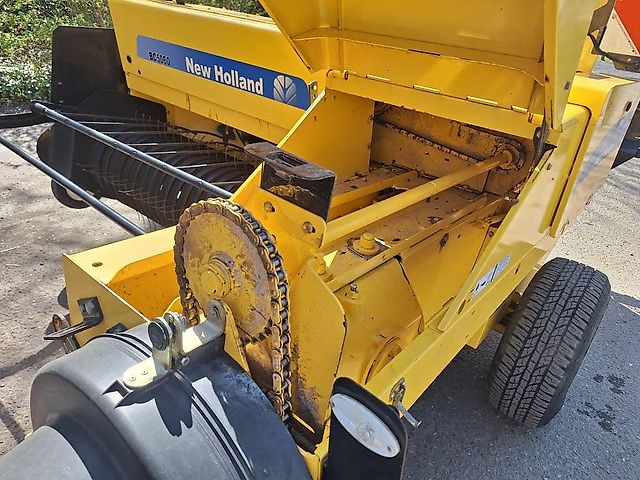 New Holland BC 5060