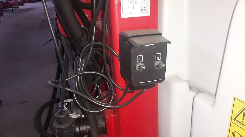 Unia TOP H REX 1200 Frontfass 85l/min hydr. Pumpe