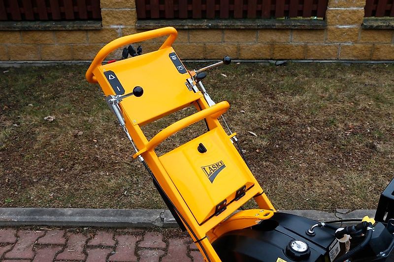 Laski Stubbenfräse Stockfräse Baumstumpffräse Wurzelstockfräse