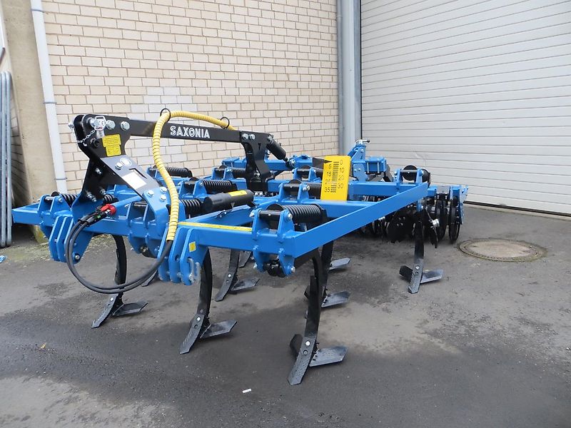 BM Maschinenbau Mulchsaatgrubber 3m Dachringwalze STUFENLOSE hydr. Tiefenverst.