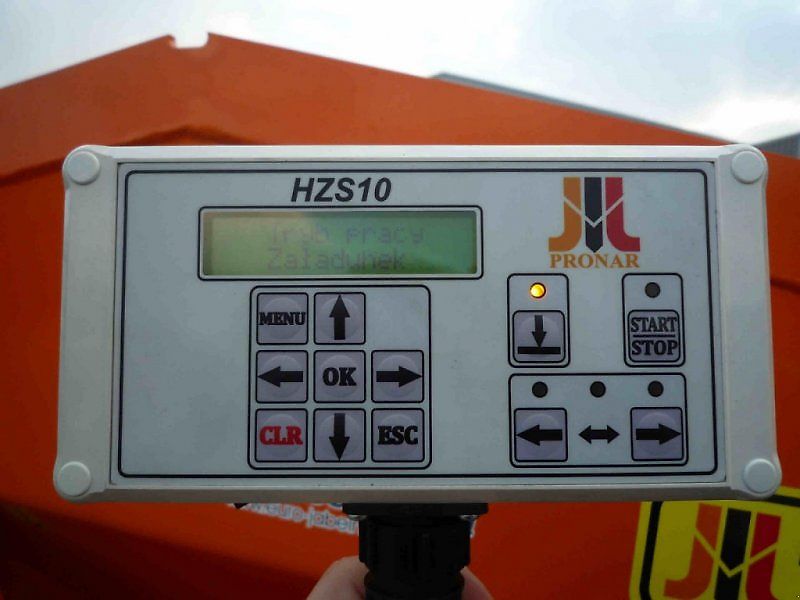 Pronar AKTION Salz-/Sandstreuer HZS10 Selbslade PRONAR NEU Streuscheibe