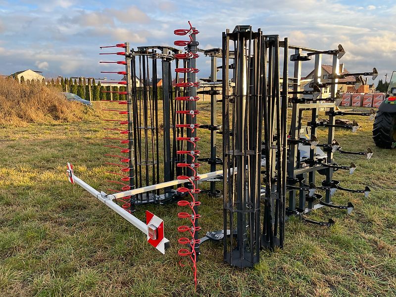 Leichtgrubber 5 m Stoppelgrubber Egge Federzinkenegge NEU